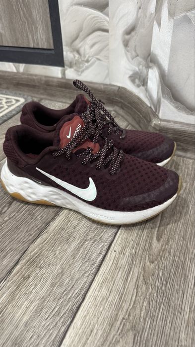 Кросовки найк женские