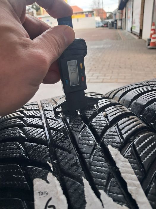 Audi Q2 / A3 8V - Koła  stalowe + kołpaki-205/60 R16 Bridgestone 7,5mm