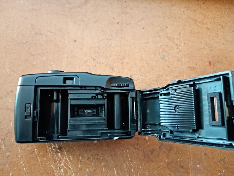 Vendo máquina fotográfica antiga