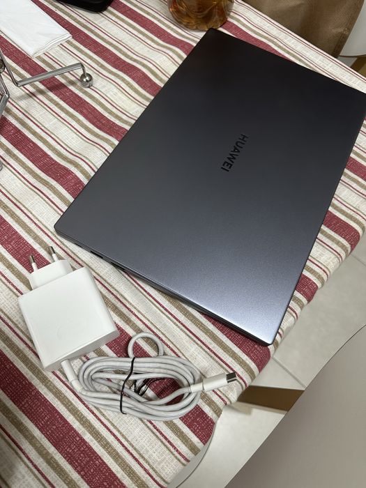 Huawei Matebook D14