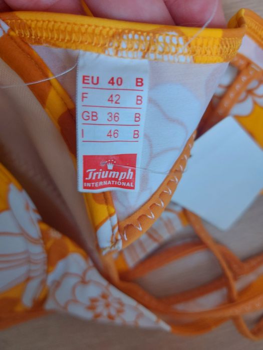 Biquini flores amarelas M