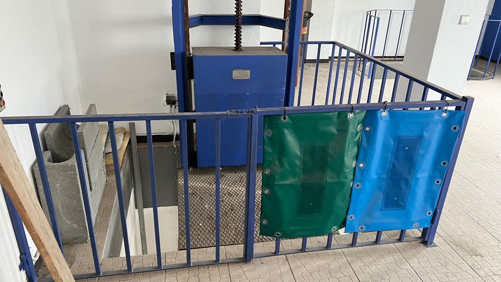 Plataforma elevadora de carga