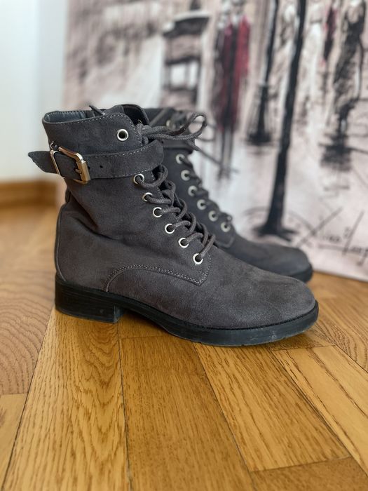 Черевики для дівчинки, розмір 36 / Graceland