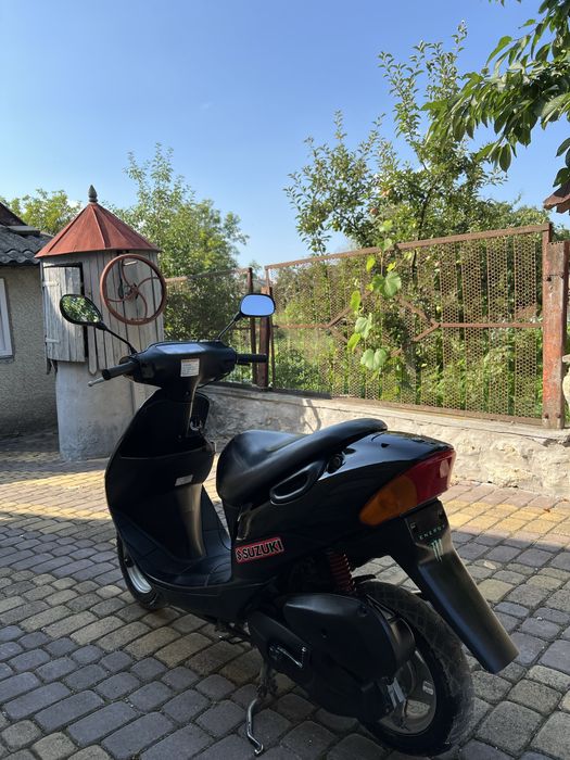 Скутер Suzuki Lets 2