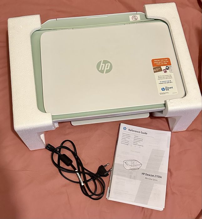 Impressora HP Deskjet 2722e verde
