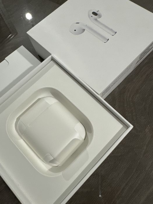 AirPods with Charging Case
