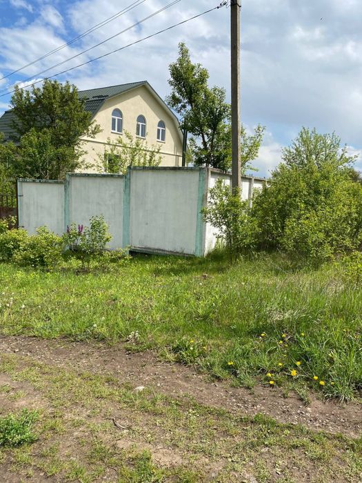 Продам 58 сот. Малиничі біля озера. ТЕРМІНОВО