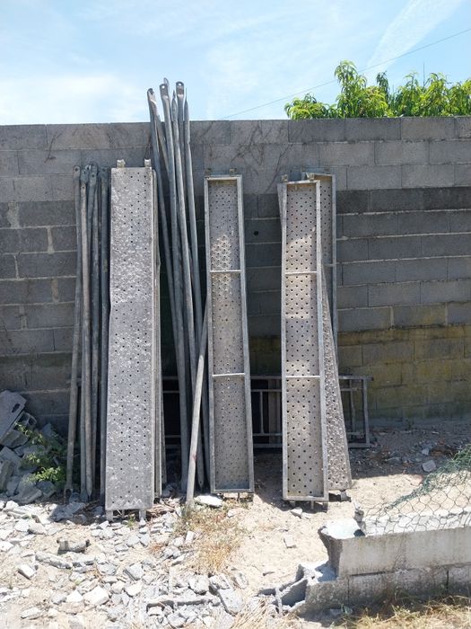 Andaimes galvanizados