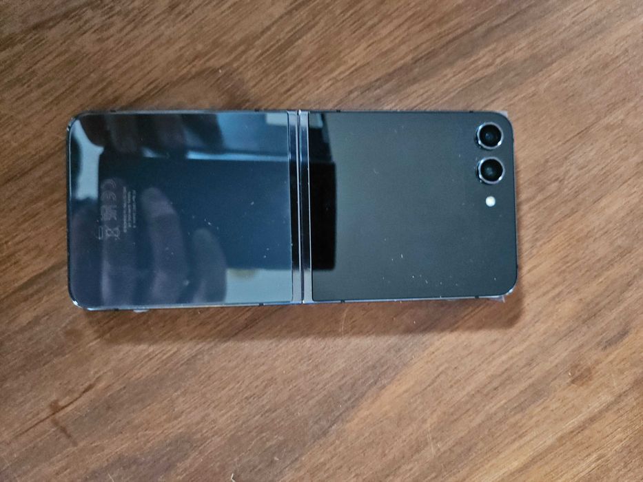 Samsung Flip5 512GB jak nowy!!