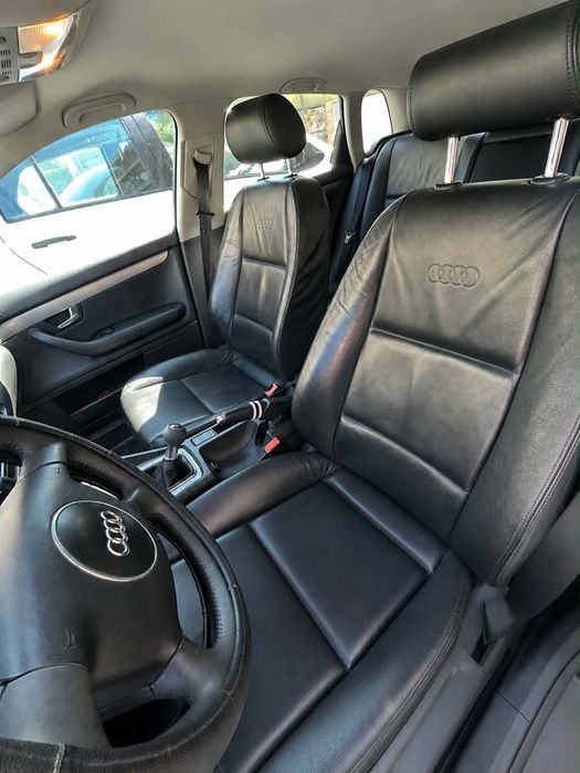 Audi A4 B6 1.6 Gasolina + GPL | 2003 | 297.121 km | Interior em Pele - Negociável