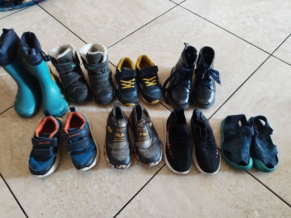 8 par butów dla chłopca,od 24-27