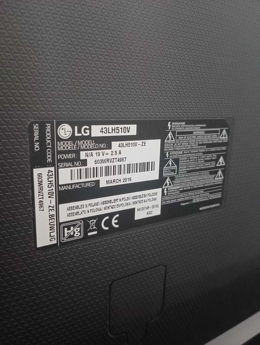 TV LG 43" com Caixa