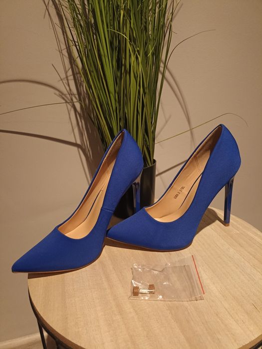 Szpilki chabrowe roz.37 Fashion