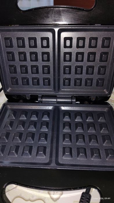 Gofrownica Łucznik Stan BDB