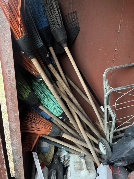 Метла для уборки территории