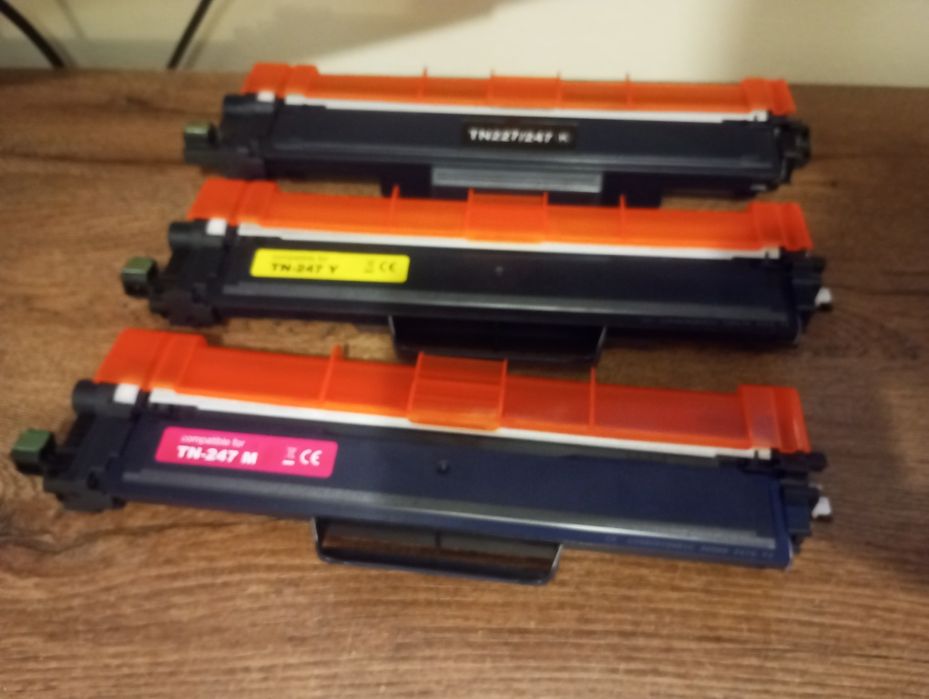 Brother TN-247, Epson EcoTank