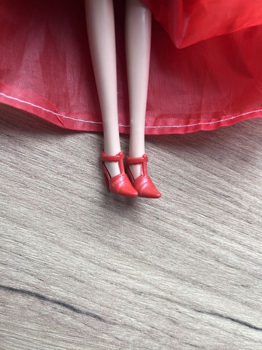 Лялька дитяча принцеса