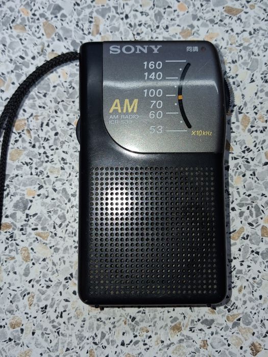 Радіоприймач ам SONY icr-s39