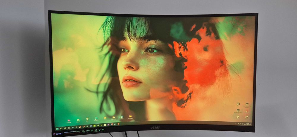 Monitor MSI Optix MAG321CURV rozdzielczość 4K UHD 32 cale Idealny Stan