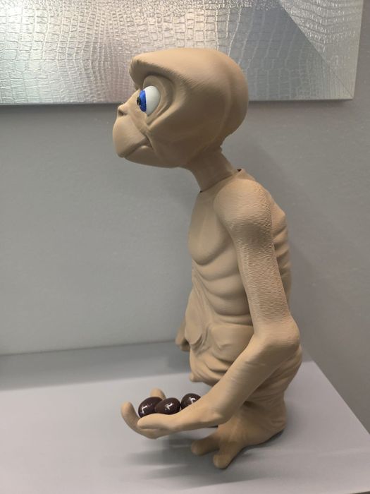 Figura decorativa inspirada no ET - 33cm
