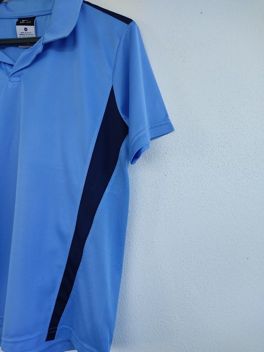 T-shirt NIKE - rapaz XL- 13-15 anos