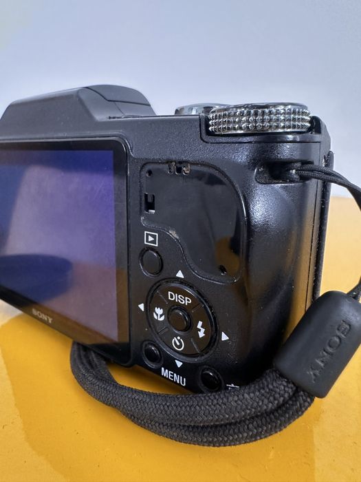 фотоапарат Sony Cyber-Shot DSC- H20.