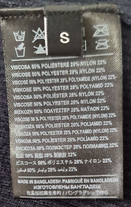 Sweterek, bluzka damska Richmond.