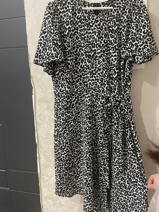 Сукня на літо  розмір 46-48