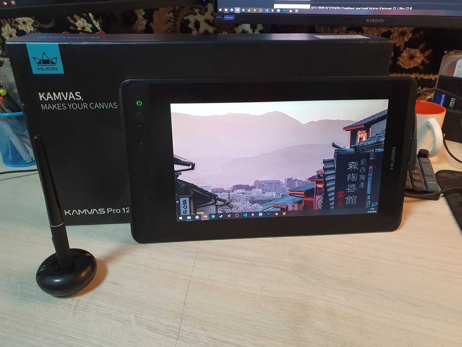 Графічний планшет монітор Huion Kamvas Pro 12