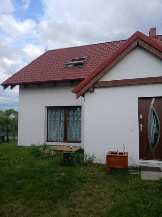 Dom jednorodzinny  z działka 10ar