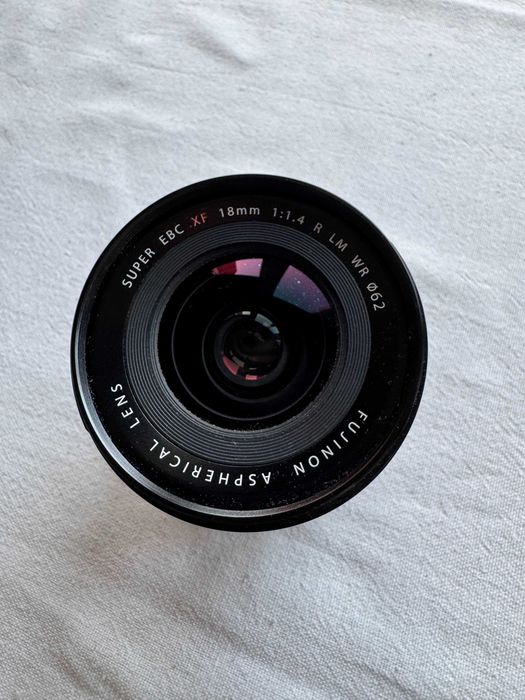 Fujifilm XF 18 1.4 LM WR