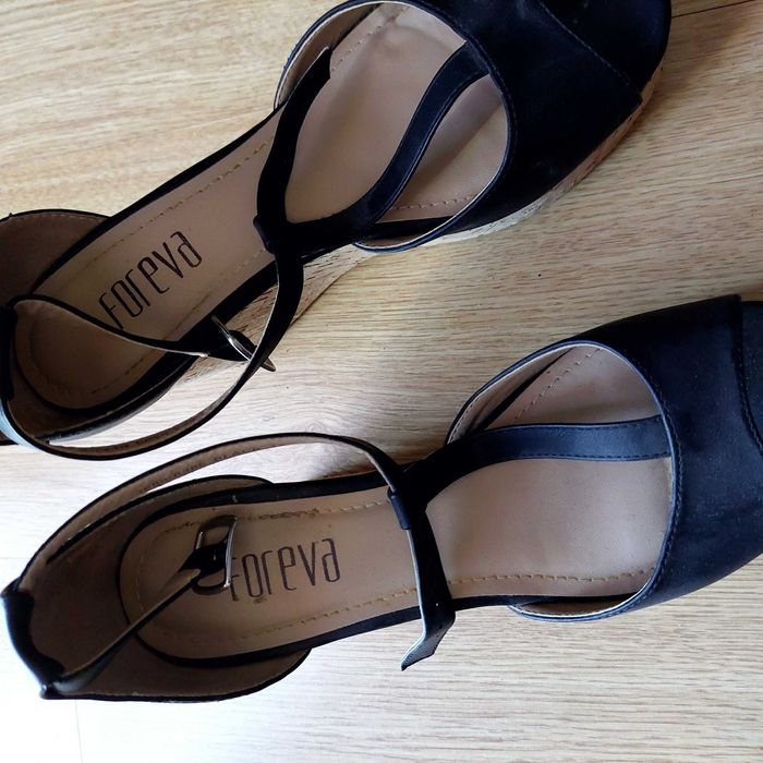 Sandália pretas Foreva