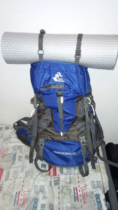 Pack Mala de Campismo Free Knight + Esteira oferta