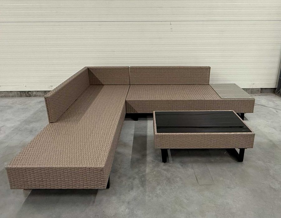 Nowy Narożnik ogrodowy ze stolikiem z technorattanu