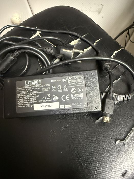 Carregador Liteon de 19v 6.3AH
