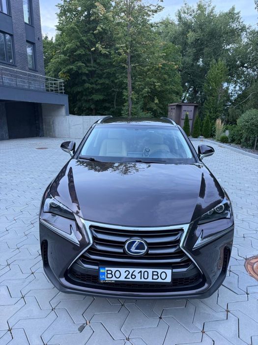 Lexus NX 300h 2015 р. гібрид 2.5, AWD