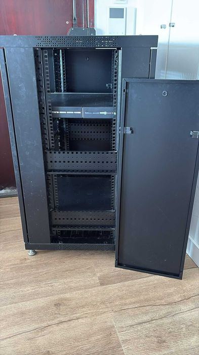 Rack Matic 20U - 60x60x99 cm e pés