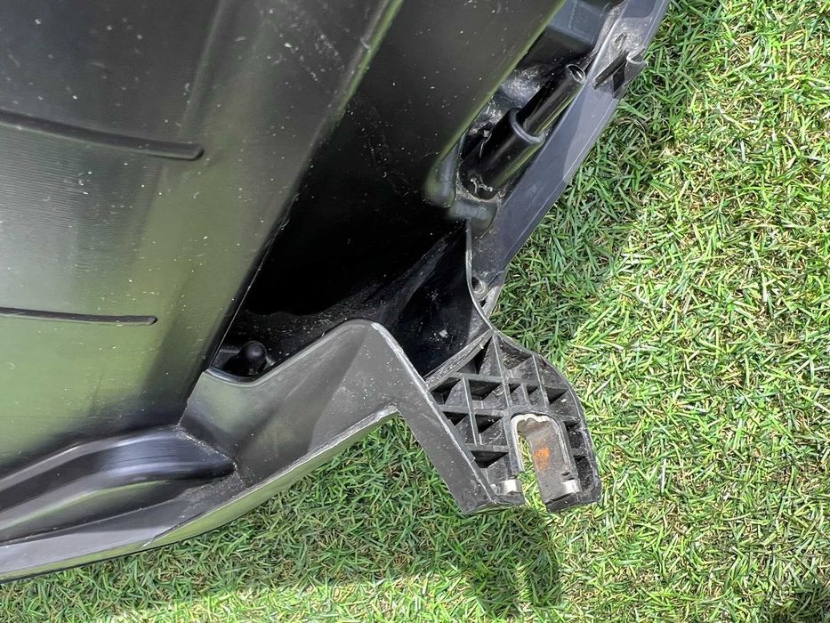 Фара передняя правая Audi A6 C7 Ауди A6 C7 2011-2014гг галоген