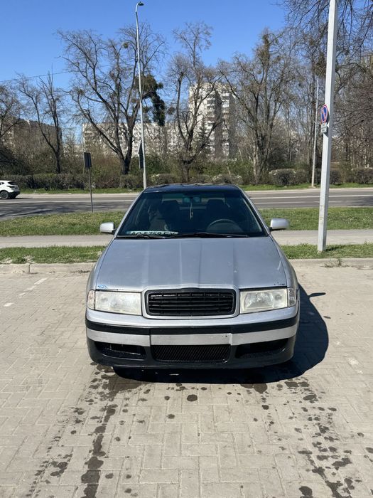 Терміновий продаж…Продам Skoda Octavia 1.6 газ,бензин