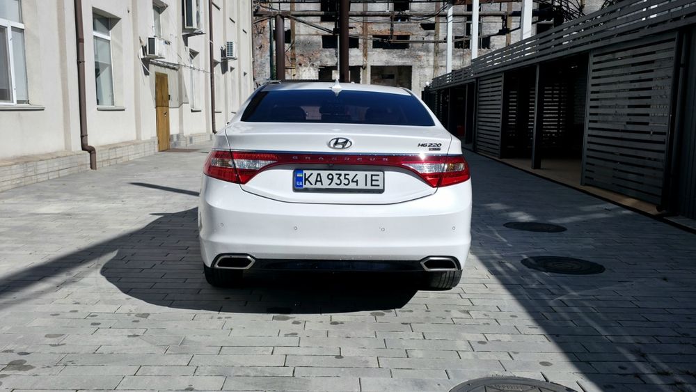 Hyundai Grandeur