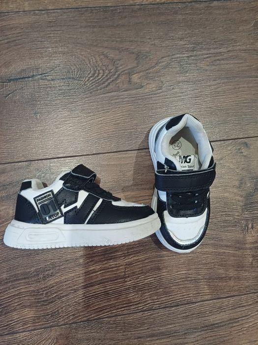 Кросівки на мальчика