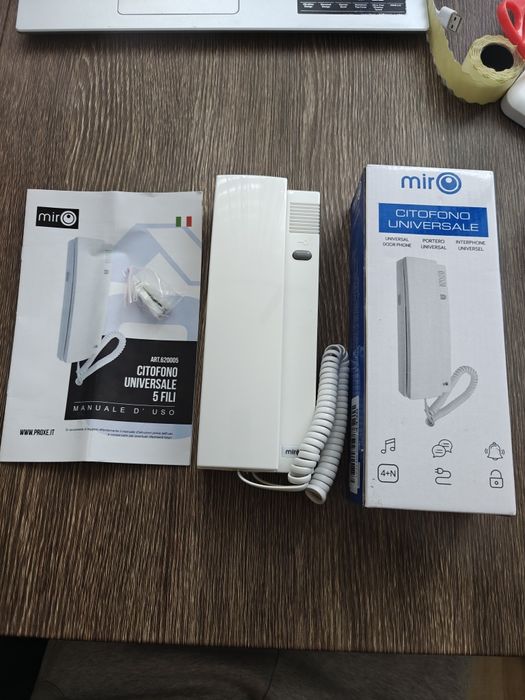 Miro PROX 620005 uniwersalny domofon z 5 przewodami (4 + N) O766