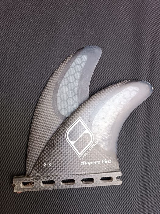Quilhas Traseiras Shapers Fins S-X Carbon Stealth (Quad Rears – Encaixe Futures)