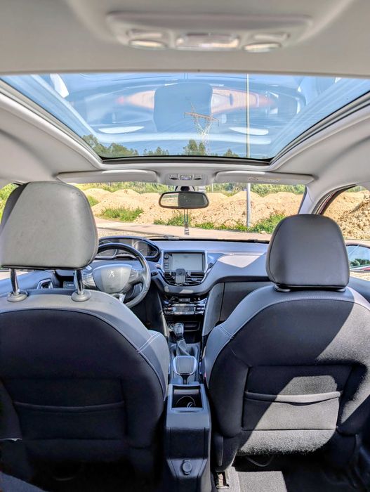 Peugeot 2008 1.2 PureTech Allure