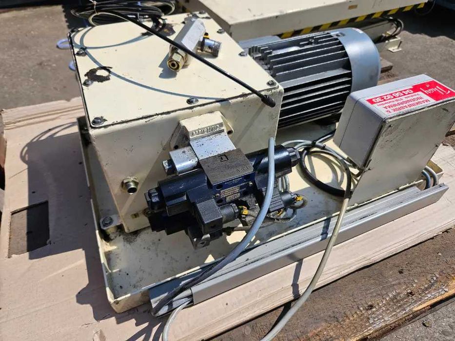 Plataforma Hidráulica para cais de carga  2T