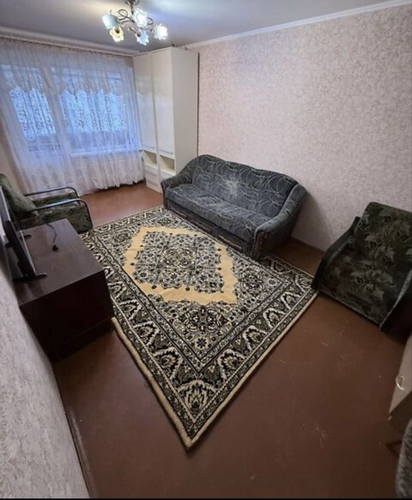 1 к Тяжилів,тихий двір