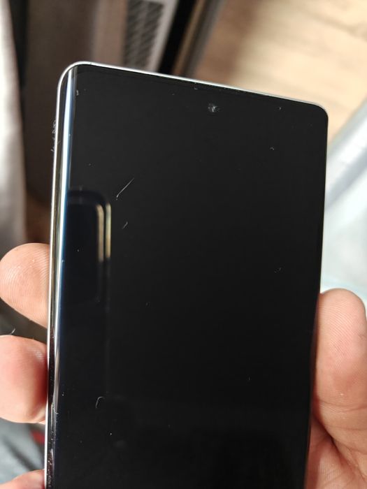 Realme GT 6 16/512 GB używany sprawny