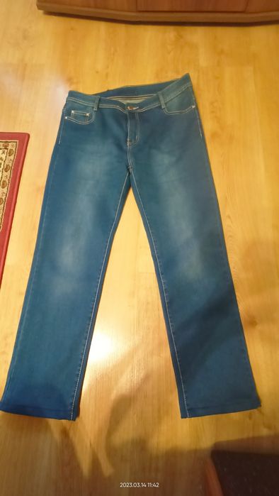 Spodnie jeansy 46