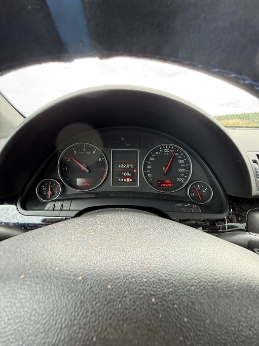Audi A4B6 V6 2.4i 170km Automat