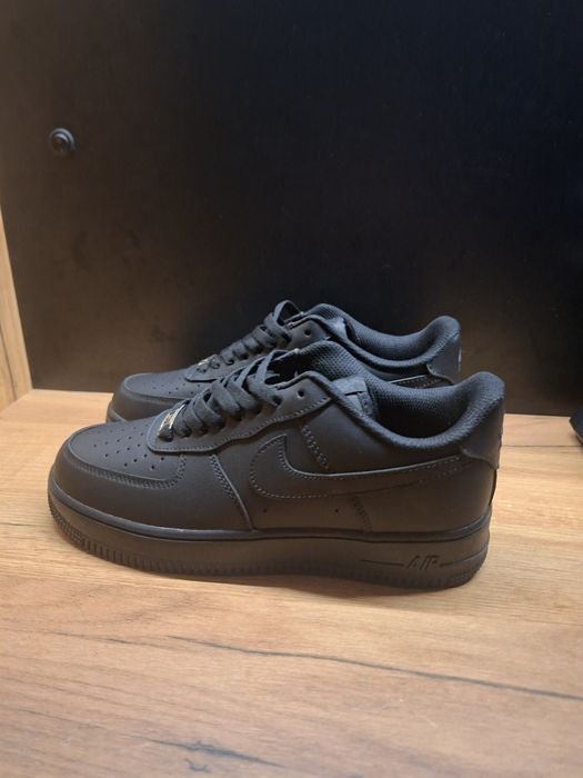 Nike Air Force 1 42.5 czarne